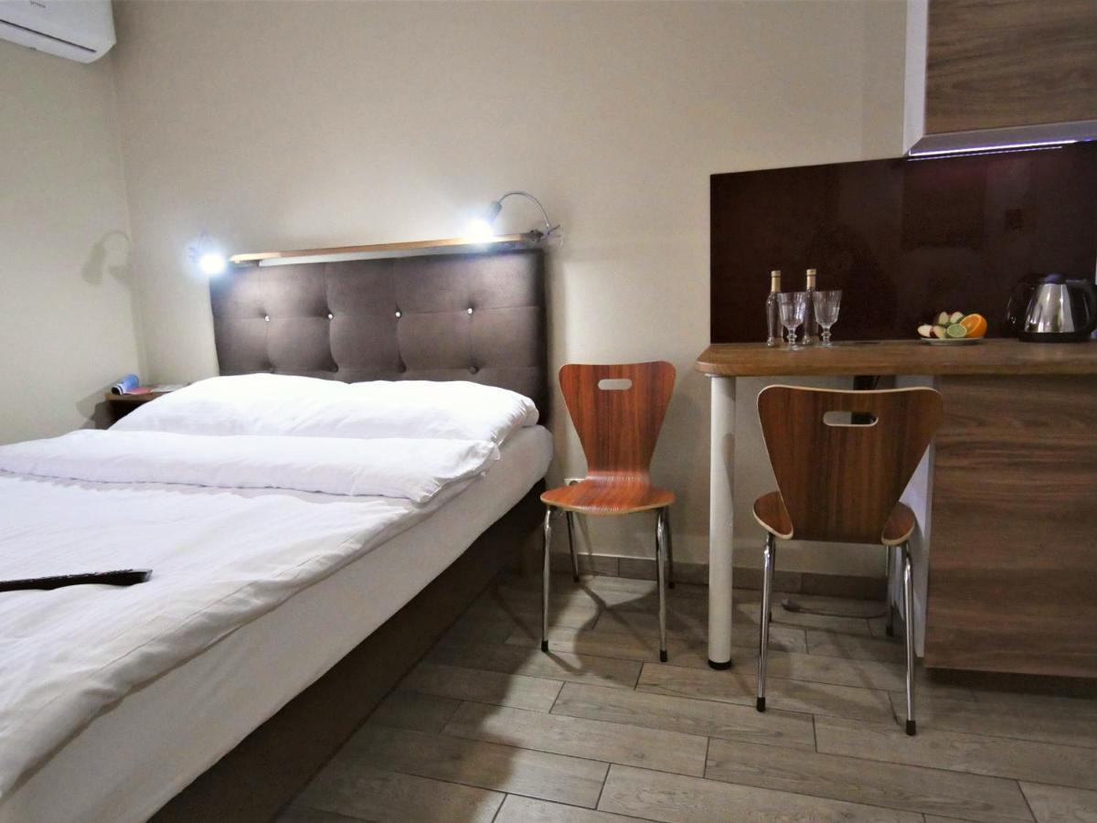 Porto Homestay *